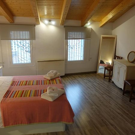 Ca Miquel Villa Tivissa Luaran gambar