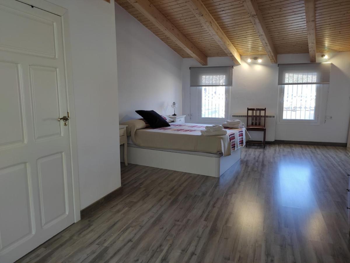 Ca Miquel Villa Tivissa Luaran gambar